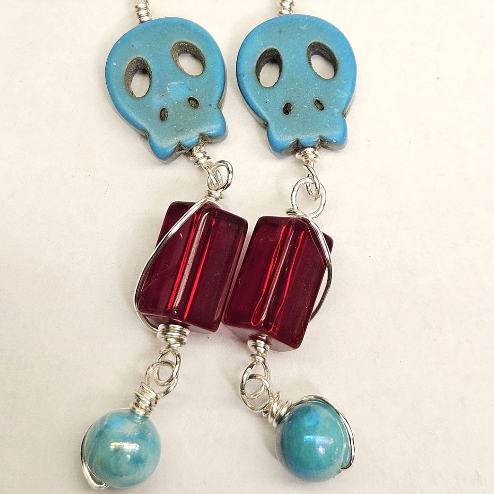 Red and Turquoise Beaded Skull Earrings - Picture 5 of 6